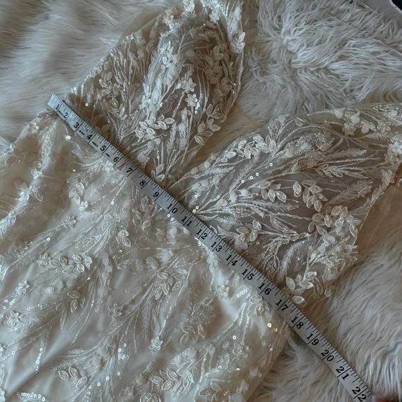 Justin Alexander Gretchen 88326 Plunging V Neck Bead Wedding Dress - Picture 8 of 17